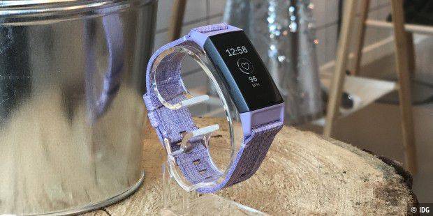 Fitbit Charge 3: Solidny monitor fitness bez dodatków