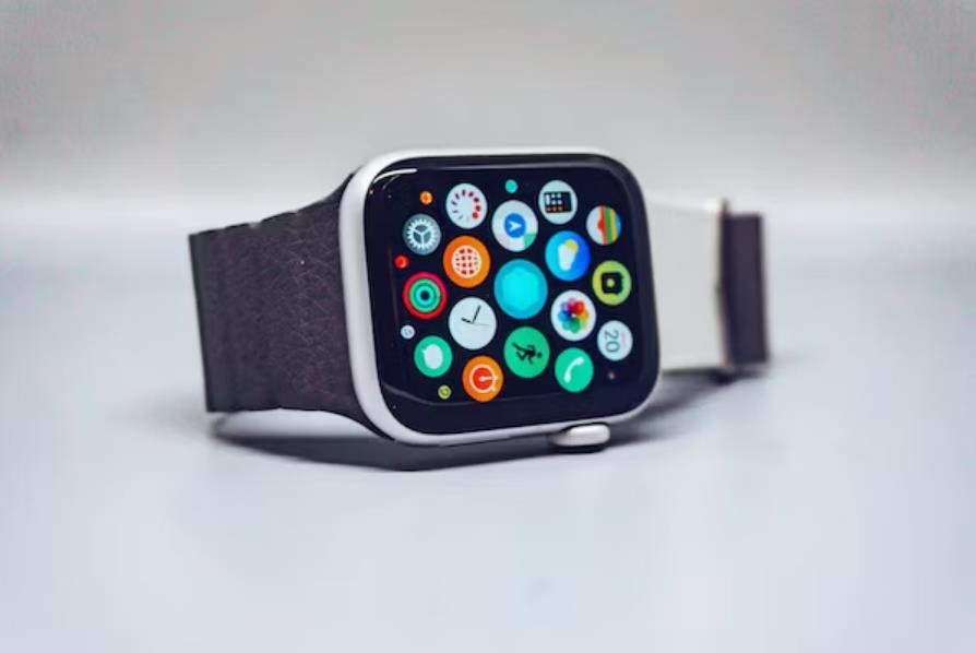 Apple Watch z dziwną aplikacją: czy smartwatch musi to robić?